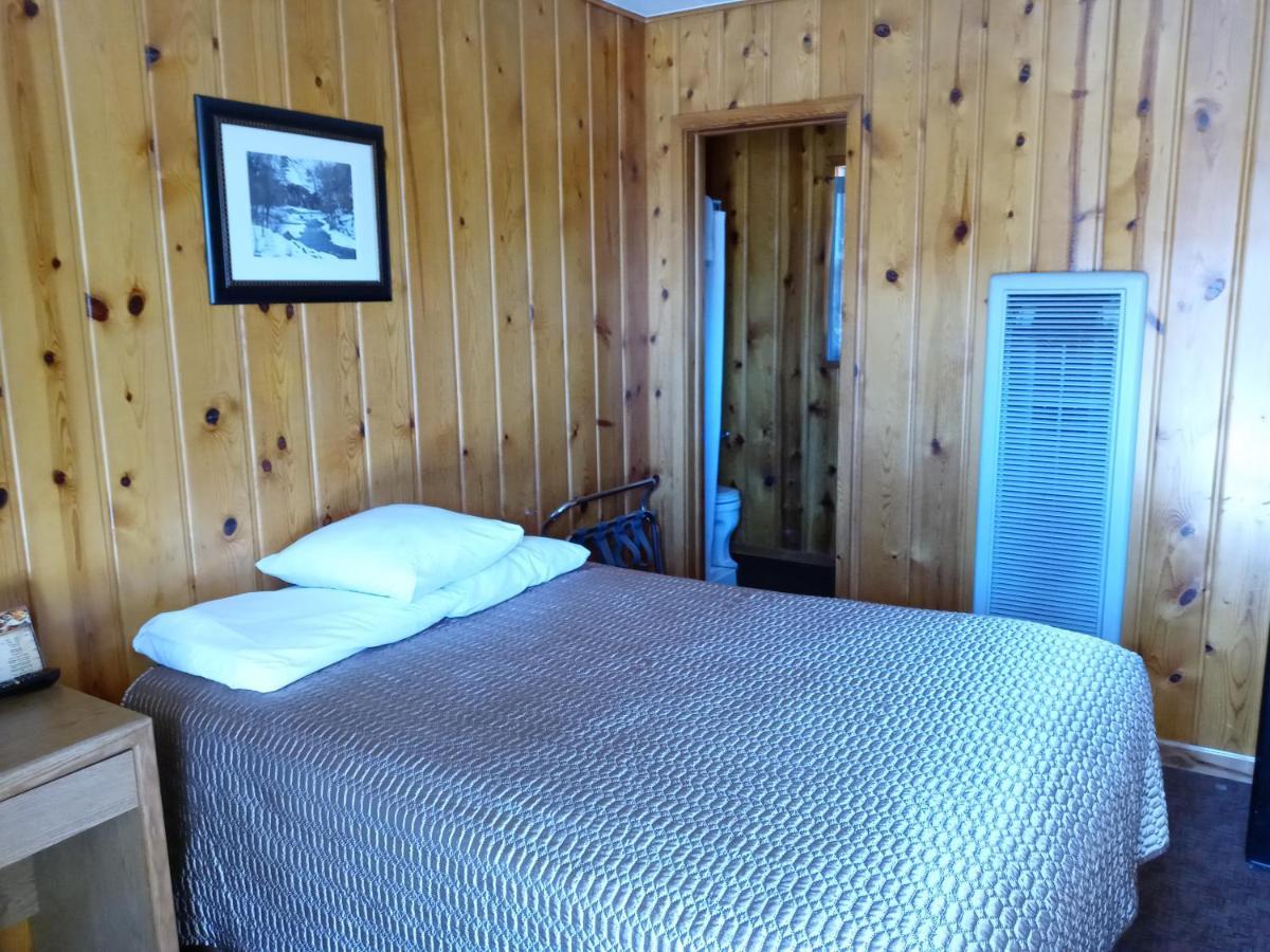 Bell'S Motor Lodge Motel - Spearfish Kültér fotó