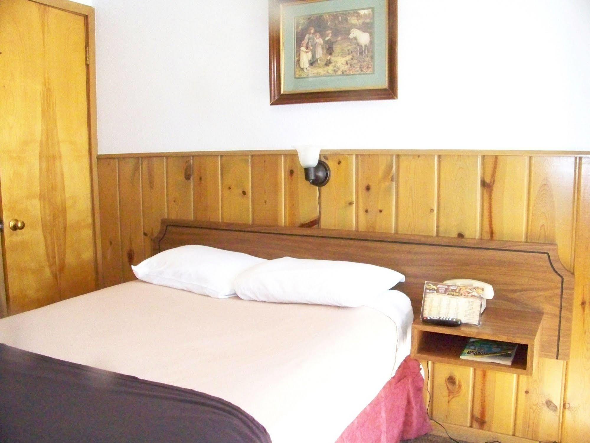 Bell'S Motor Lodge Motel - Spearfish Kültér fotó