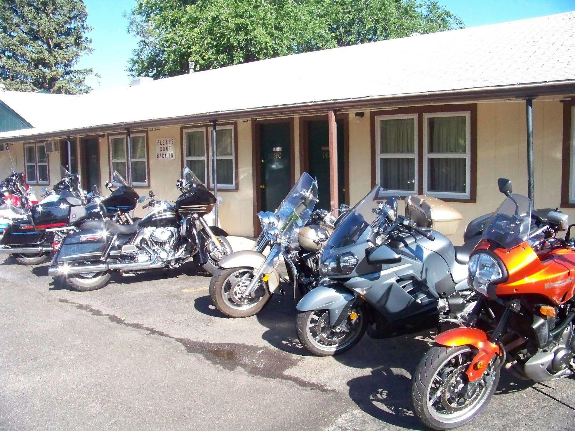 Bell'S Motor Lodge Motel - Spearfish Kültér fotó